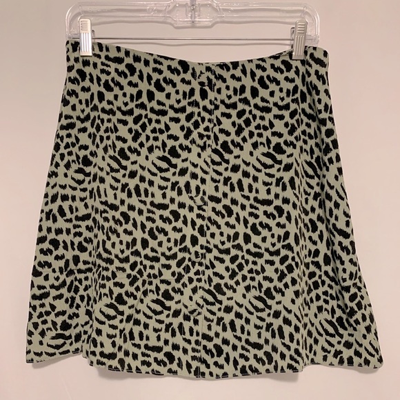 Nasty Gal Size 8 Mini Skirt - Picture 8 of 12